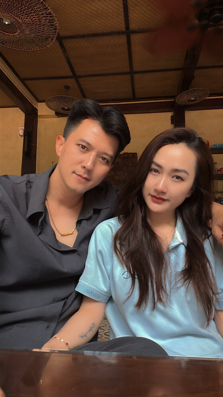 Hà Việt Dũng kết hôn với bà xã xinh đẹp Hà Thị Nhung từ năm 2018.