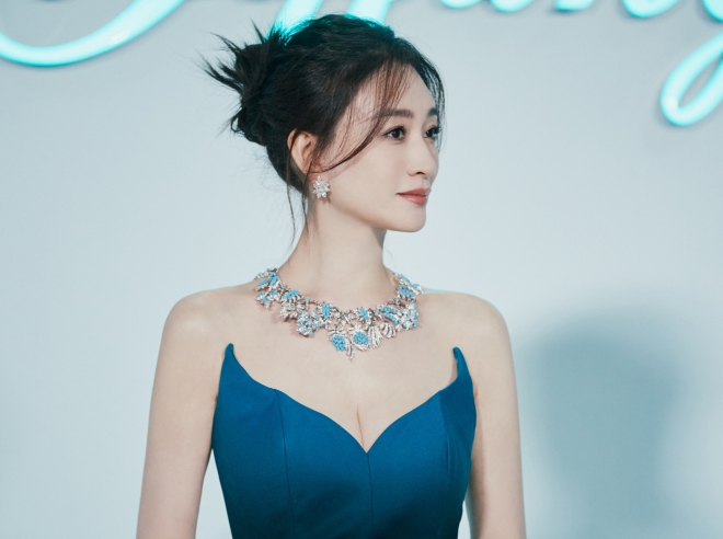 Lý Tiểu Nhiễm ở tuổi xế chiều tìm ra được người đàn ông thực sự của đời mình.