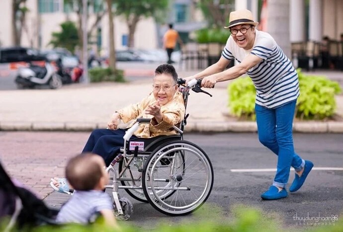 Những năm tháng cuối đời, bà vẫn rất lạc quan.