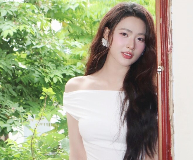 Từ hot girl Hải Phòng đến nàng thơ của những bản tình ca truyền hình, Minh Trang không chỉ gây ấn tượng bởi nhan sắc quyến rũ mà còn bởi khả năng yêu cực ngọt trên màn ảnh.
