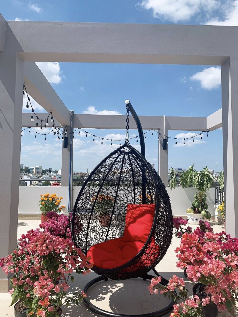 Không gian đầy lãng mạn tại cơ ngơi sang trọng này.