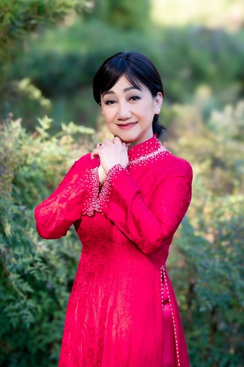 Theo Thanh Thanh Tâm, những năm cuối đời mẹ cô sống khá thanh nhàn, quanh quẩn chăm sóc cây cối, trông non các cháu.