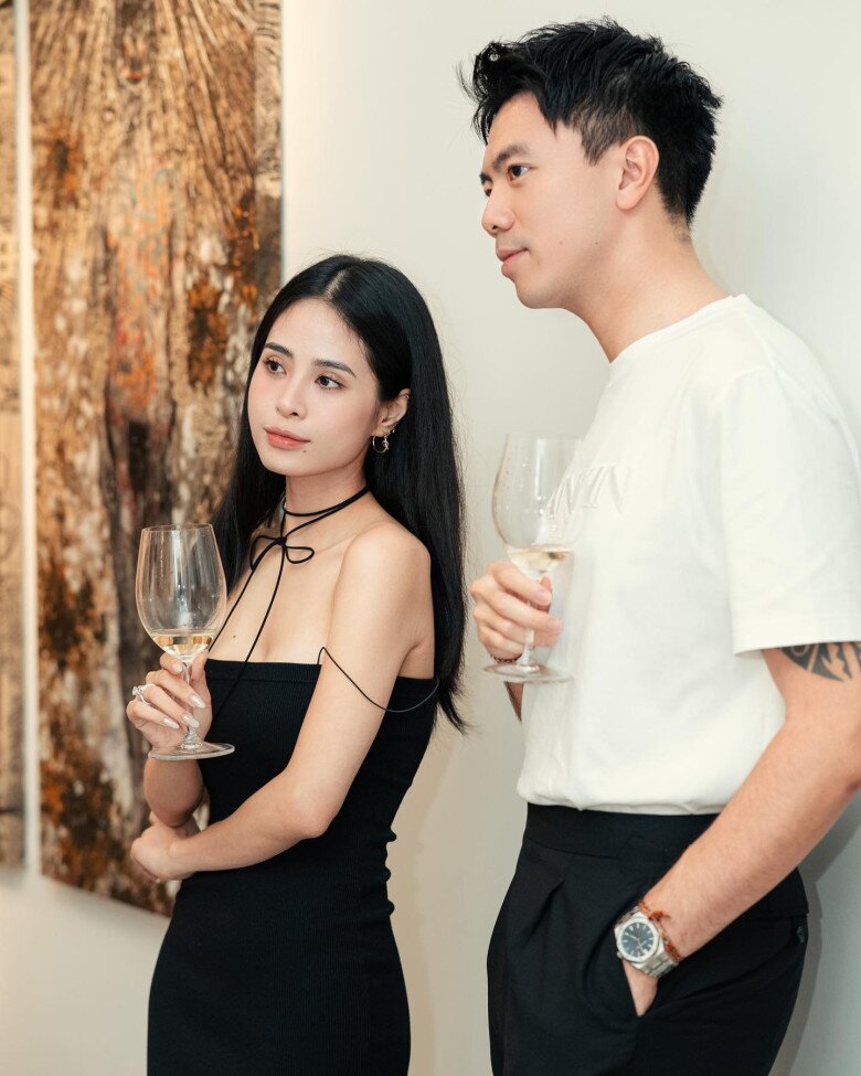 Nữ ca sĩ lấy chồng Hà Nội cao gần 1m9 nhà amp;#34;trâm anh thế phiệtamp;#34;, sống giàu có trong cơ ngơi 350m2 như resort - 1