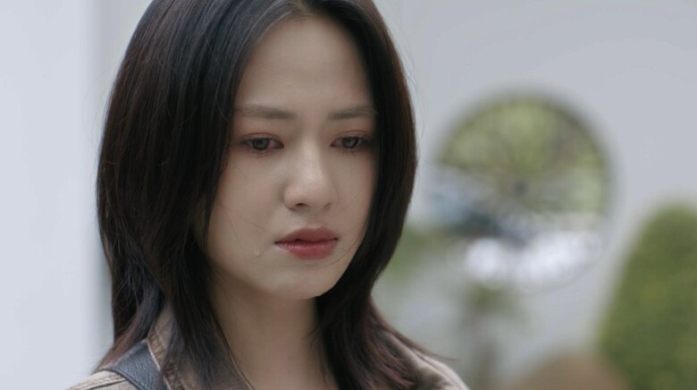 Việt Hoa cắt tóc ngắn để mang đến màu sắc riêng cho nhân vật.