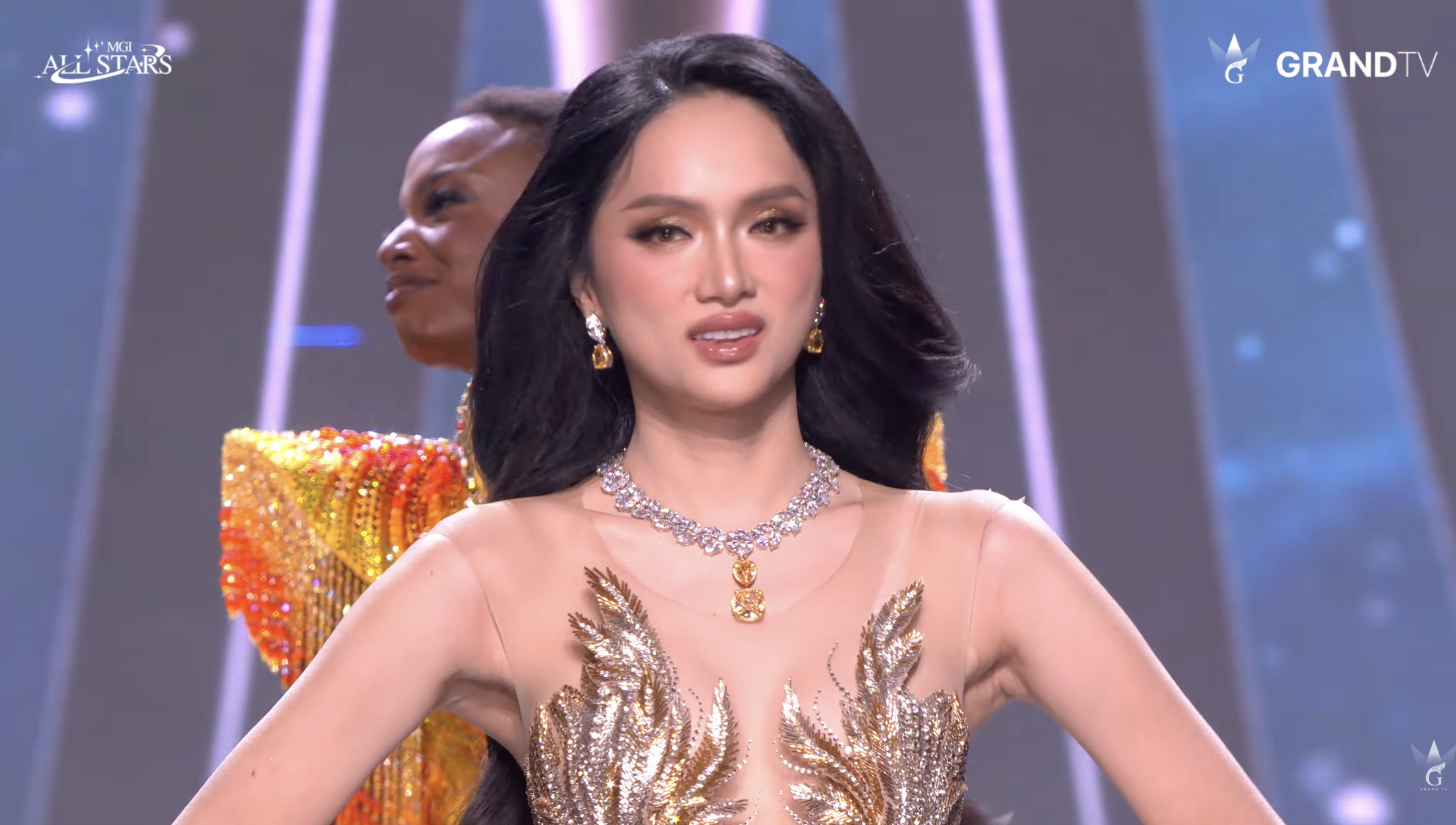 Trực tiếp Chung kết MGI All Stars: Tân Hoa hậu chính thức gọi tên đại diện Colombia, Hương Giang là Á hậu 2 - 4