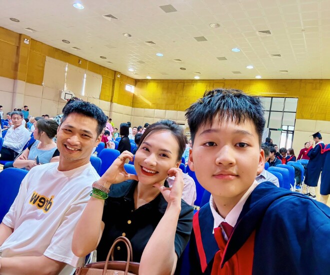 Bảo Thanh trải lòng về hành trình làm mẹ ở tuổi 20.