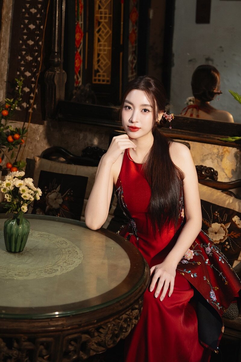 Hoa hậu Đỗ Mỹ Linh tiết lộ về chồng chủ tịch và con gái 3 tuổi khiến mẹ amp;#34;đứng hìnhamp;#34; - 7
