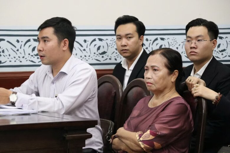 Một góc phòng xử án phiên tòa sơ thẩm.