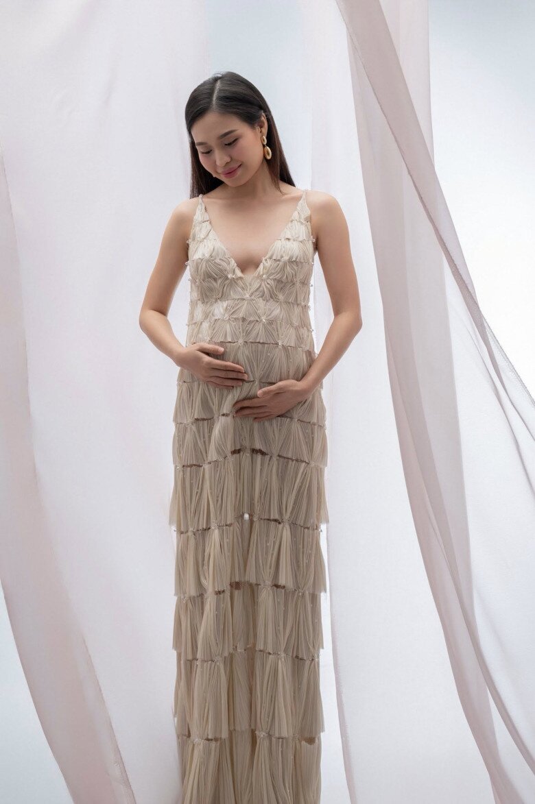 Nữ diễn viên được khen xinh đẹp, nhuận sắc trong thời gian mang thai.