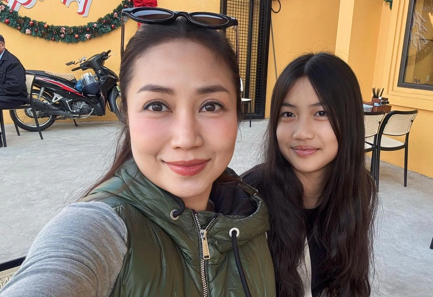Con gái của Ốc Thanh Vân càng lớn càng xinh đẹp, có nét giống mẹ.
