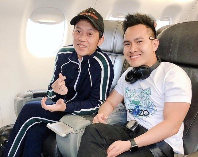 Thành Vinh thường xuyên đi lại giữa Việt Nam - Mỹ để đoàn tụ cùng bố.