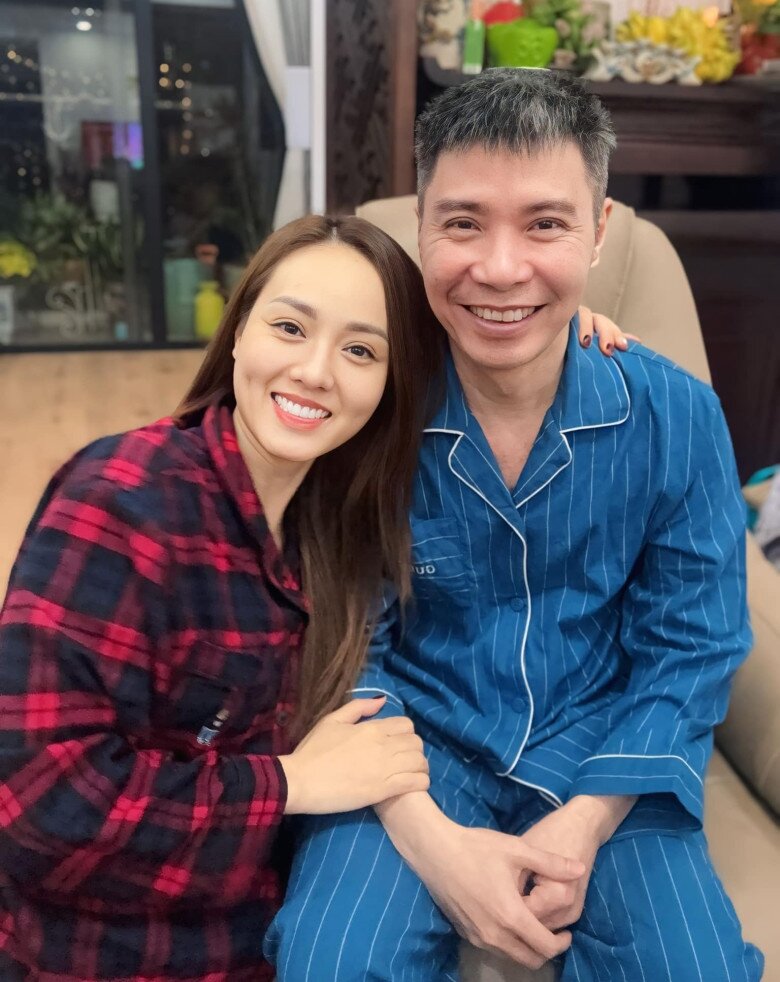 Ngọc Hà luôn cố gắng tích cực, chăm lo cho ông xã.