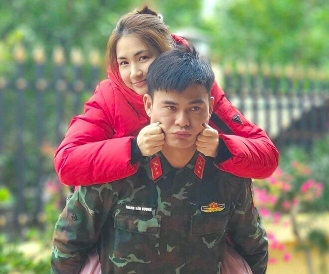Hòa Minzy và Đại úy Thăng Văn Cương là cặp đôi nhận được nhiều chú ý của khán giả.