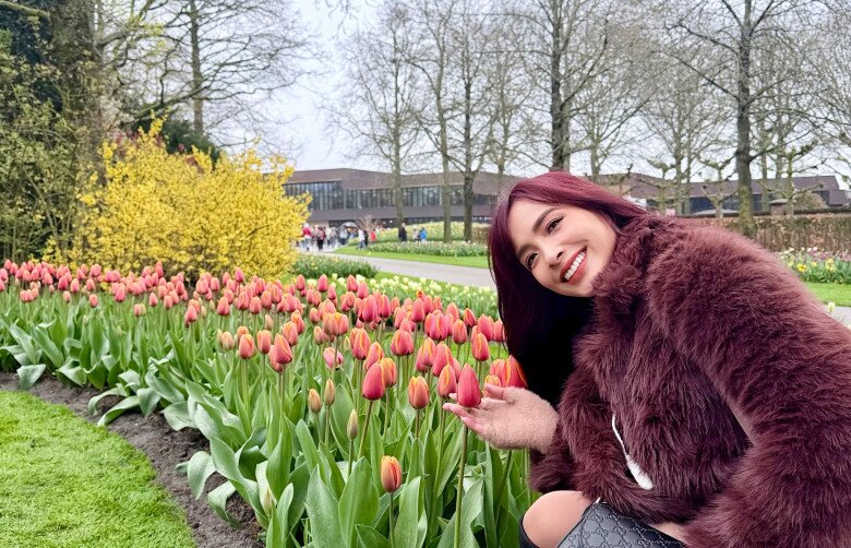 Sao Việt 24h: Angela Phương Trinh bất ngờ trở lại với mái tóc dài, khán giả bồi hồi nhớ hình ảnh amp;#34;người mẹ nhíamp;#34; một thời - 14