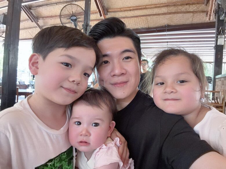 Sao Việt 24h: Hồ Ngọc Hà ngỡ ngàng khi con gái nhớ từng điều mẹ tâm sự; Ái nữ lai nhà Nhật Kim Anh lần đầu tắm biển - 6