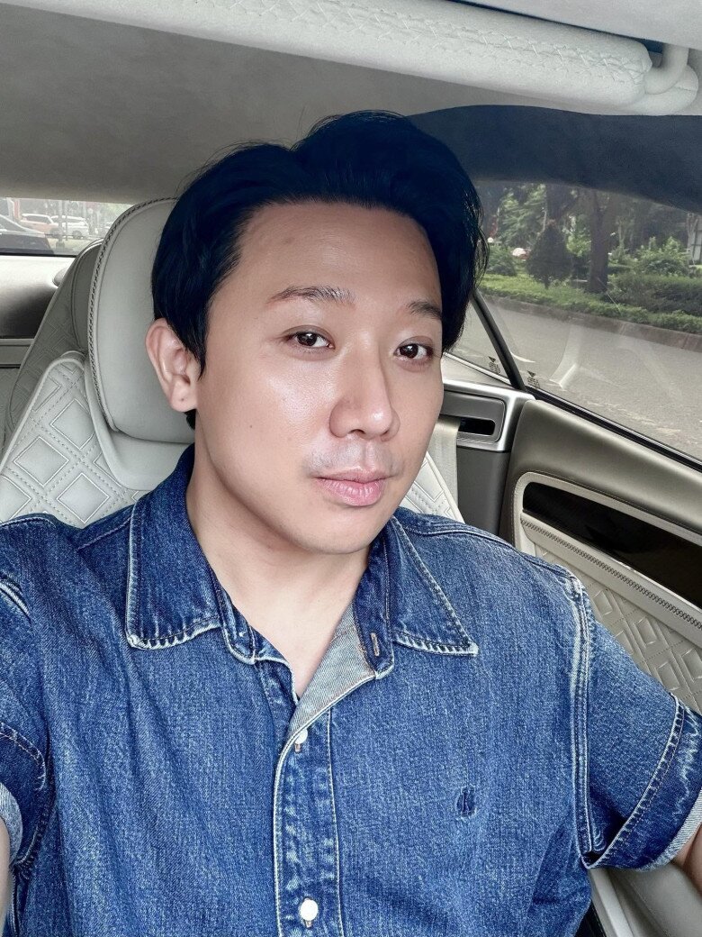 Sao Việt 24h: Thúy Diễm mang bầu lần 2 được chồng amp;#34;cưng như trứng mỏngamp;#34;; Con gái Lê Phương càng lớn càng lộ nét đẹp dịu dàng - 8