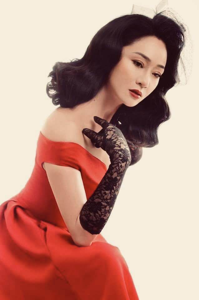 Sao Việt 24h: Hiền Thục amp;#34;nhõng nhẽoamp;#34; khi bị kẹt trong thang máy, ái nữ 24 tuổi chiều mẹ U50 như em bé vì sợ bệnh tim - 9