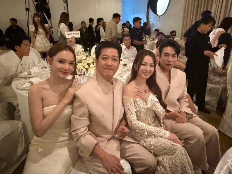 Sao Việt 24h: Con gái Hồ Ngọc Hà gây chú ý với dáng ngồi thiền điềm tĩnh; Ngô Thanh Vân tiết lộ amp;#34;mẹoamp;#34; dạy con hút nước - 5