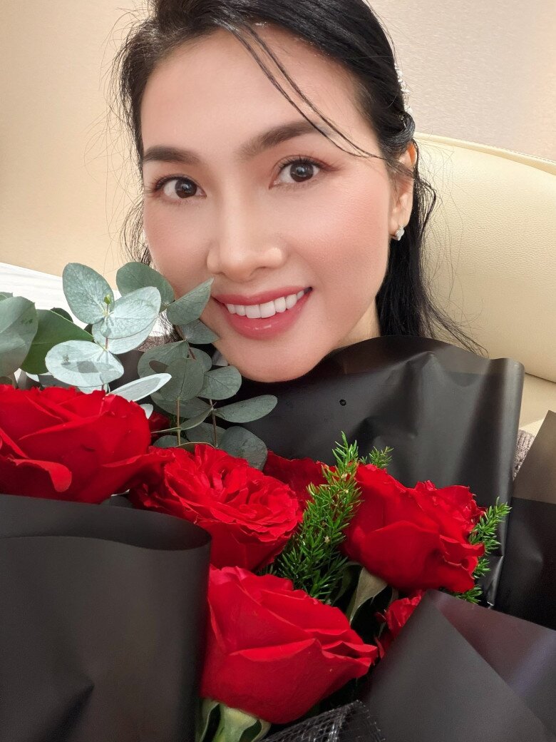 Sao Việt 24h: NSƯT Chí Trung so sánh pickeball với hôn nhân, thừa nhận amp;#34;nhắc khéoamp;#34; bạn gái Á hậu kém 17 tuổi - 11