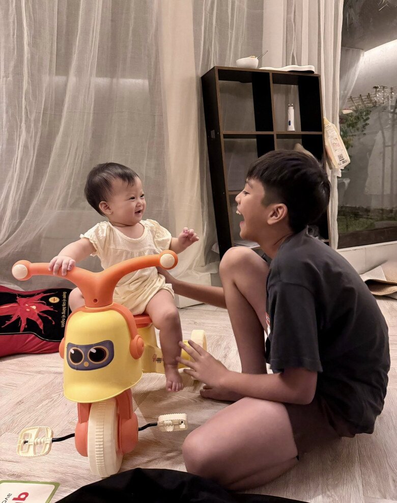 Sao Việt 24h: NSƯT Chí Trung so sánh pickeball với hôn nhân, thừa nhận amp;#34;nhắc khéoamp;#34; bạn gái Á hậu kém 17 tuổi - 4