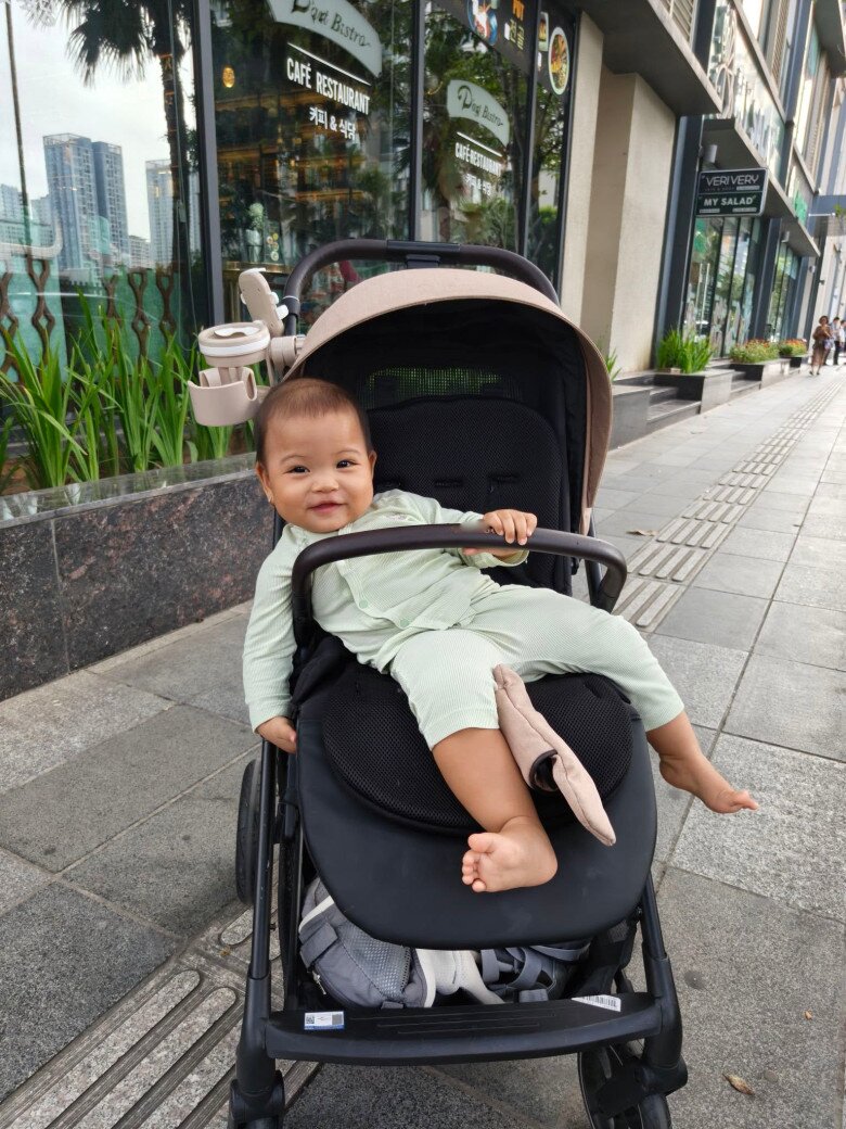 Sao Việt 24h: Phương Oanh bất ngờ đăng dòng trạng thái đầy suy ngẫm; Phạm Hương khoe 2 con trai vừa ngầu vừa điển trai - 8