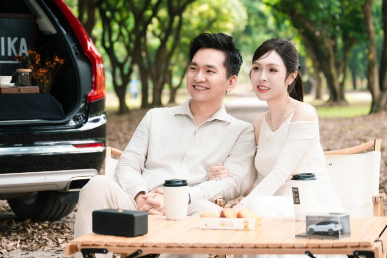 Sao Việt 24h: Phương Oanh trổ tài làm bánh trôi, bánh chay ngũ sắc, được khen đẹp hơn ngoài tiệm - 11