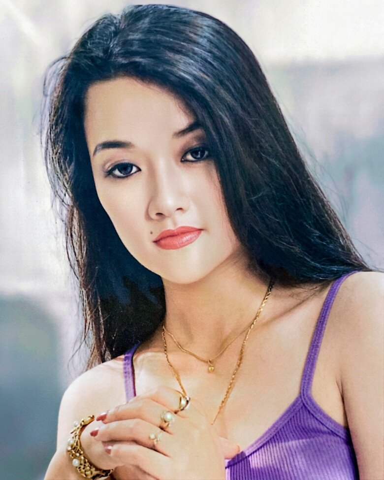 Sao Việt 24h: Thu Trang khoe con trai tuổi 14 đã cao hơn Tiến Luật; MC Mai Ngọc tiết lộ quý tử ngày ăn 7 cữ - 8