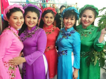 Giải trí - 5 chị em đào hát gia tộc nổi tiếng: Người là NSND, người lấy chồng hơn 11 tuổi