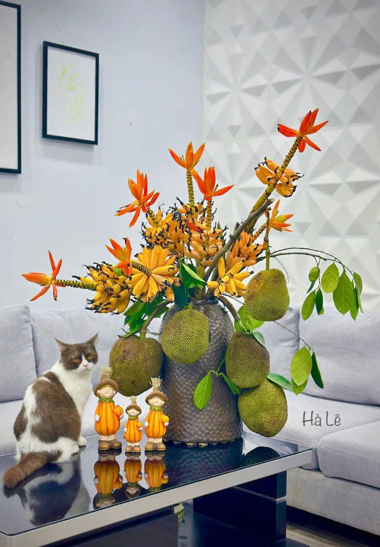 Mẹ đảm trổ tài cắm bình hoa amp;#34;0 đồngamp;#34;, làm dịu căn nhà mùa nắng nóng - 3