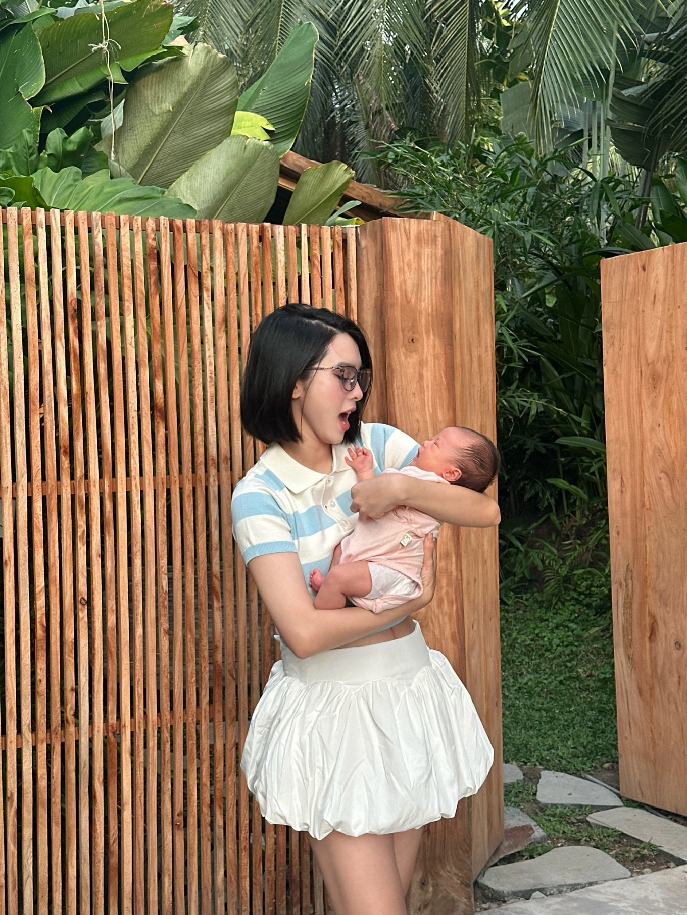 Bé Nala càng lớn càng trộm vía đáng yêu.