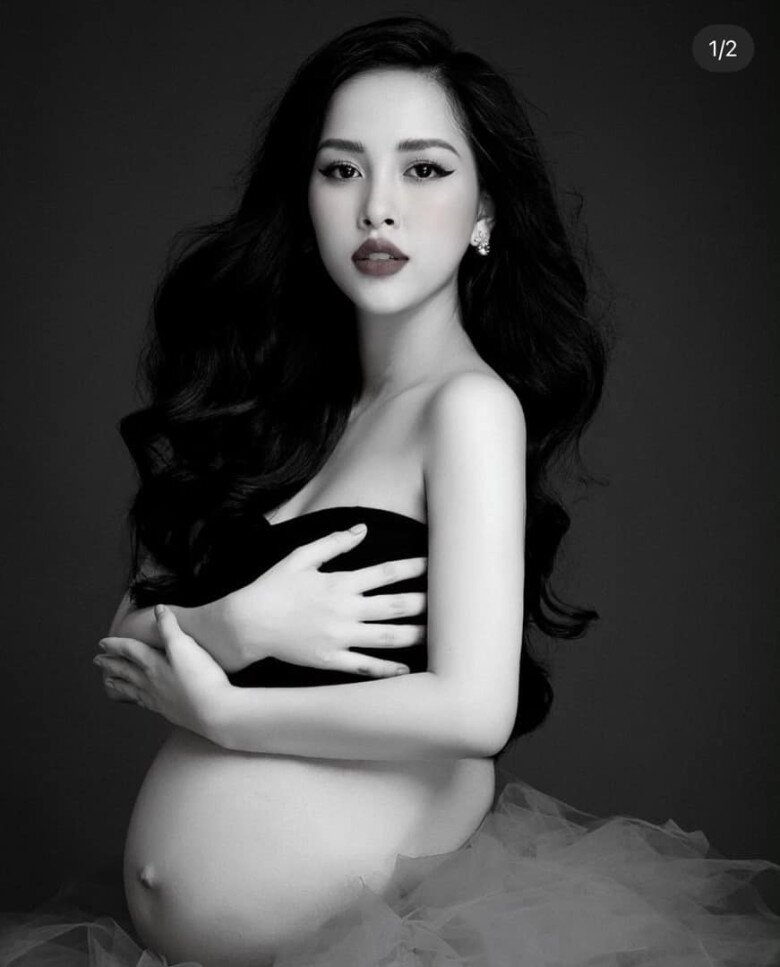 2 lần bầu bí trước, chị dâu Bảo Thy từng gây sốt vì sắc vóc rạng rỡ, quyến rũ.