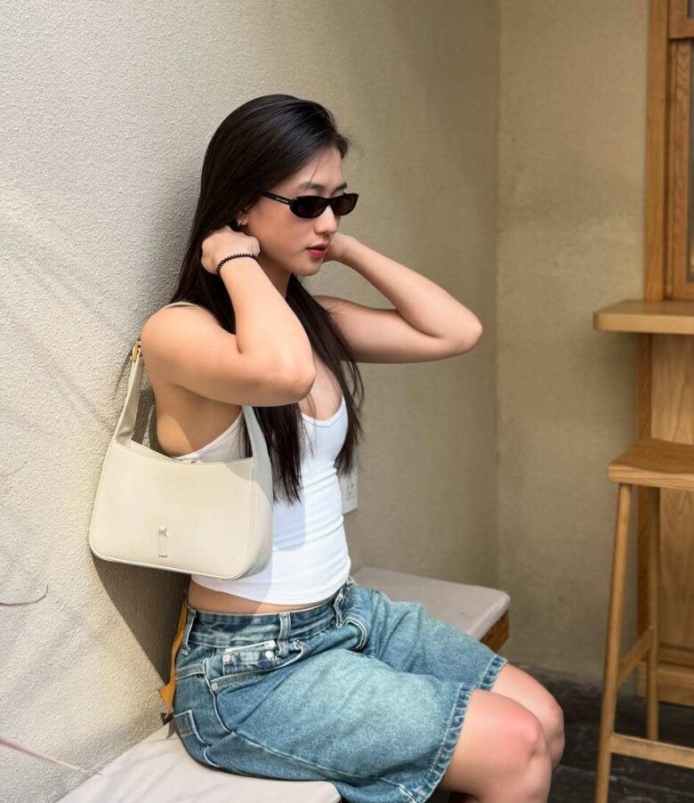 Hot girl THPT Hà thành một thời sinh 3 con cho chồng showbiz, đi đẻ xinh chấn động, ở cữ trong “cung điện” 5 tầng - 6