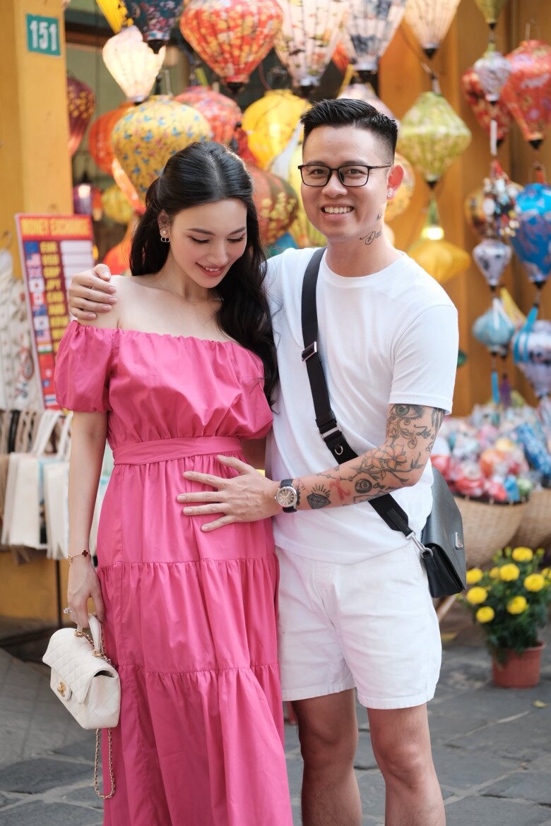Chị sếp trẻ xinh trên phim VTV 25 tuổi được doanh nhân cầu hôn ở Thụy Sĩ, bụng bầu nhan sắc vẫn nổi bật ở phòng khám thai - 6