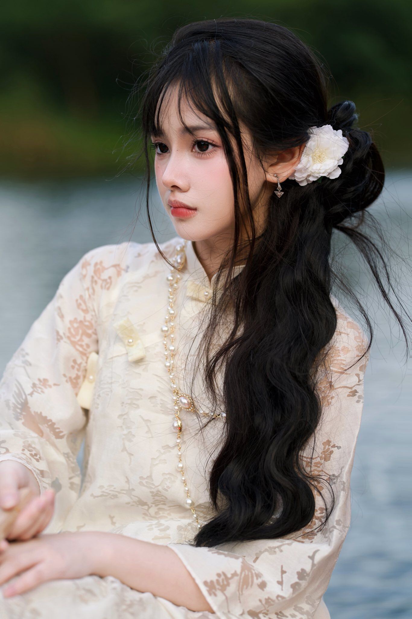 Gen Z đếm ngược từng ngày để gặp bé Ngựa con, sắm sửa đồ dùng em bé theo phong cách anime.