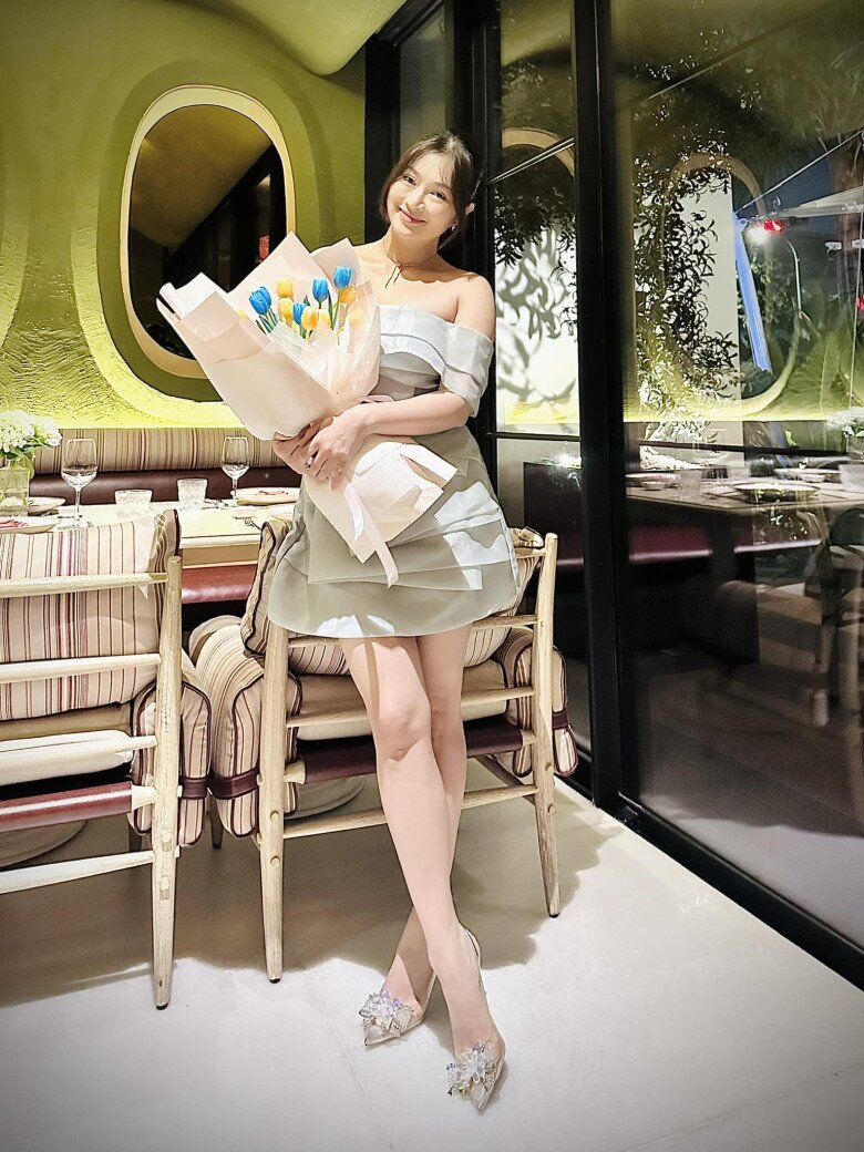 Mỹ nhân phim Việt giờ vàng mang thai sau 5 lần làm IVF, đẻ xong đẹp mặn mà, được chồng soái ca Nghệ An cưng như trứng - 11