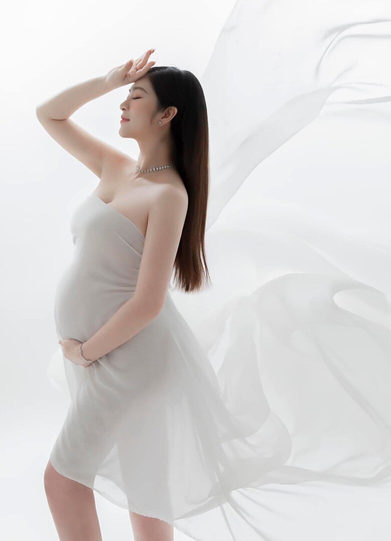 Mỹ nhân phim Việt giờ vàng mang thai sau 5 lần làm IVF, đẻ xong đẹp mặn mà, được chồng soái ca Nghệ An cưng như trứng - 4