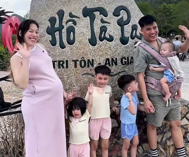 Nam diễn viên Việt khoe vợ hot girl mang thai con thứ 5, bầu liền tù tì 5 lần trong 6 năm nhan sắc vẫn rạng rỡ - 2