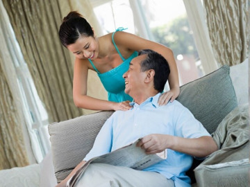 Bà bầu - Gái xinh 25 tuổi bị cả họ giục lấy ông chú U55, đêm tân hôn tôi nhận ra chồng ngưu ma vương quá tốt
