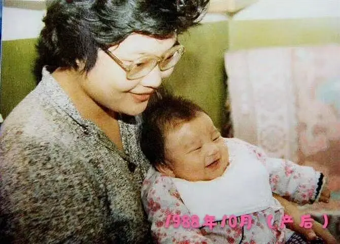 Đinh Chính lúc nhỏ.