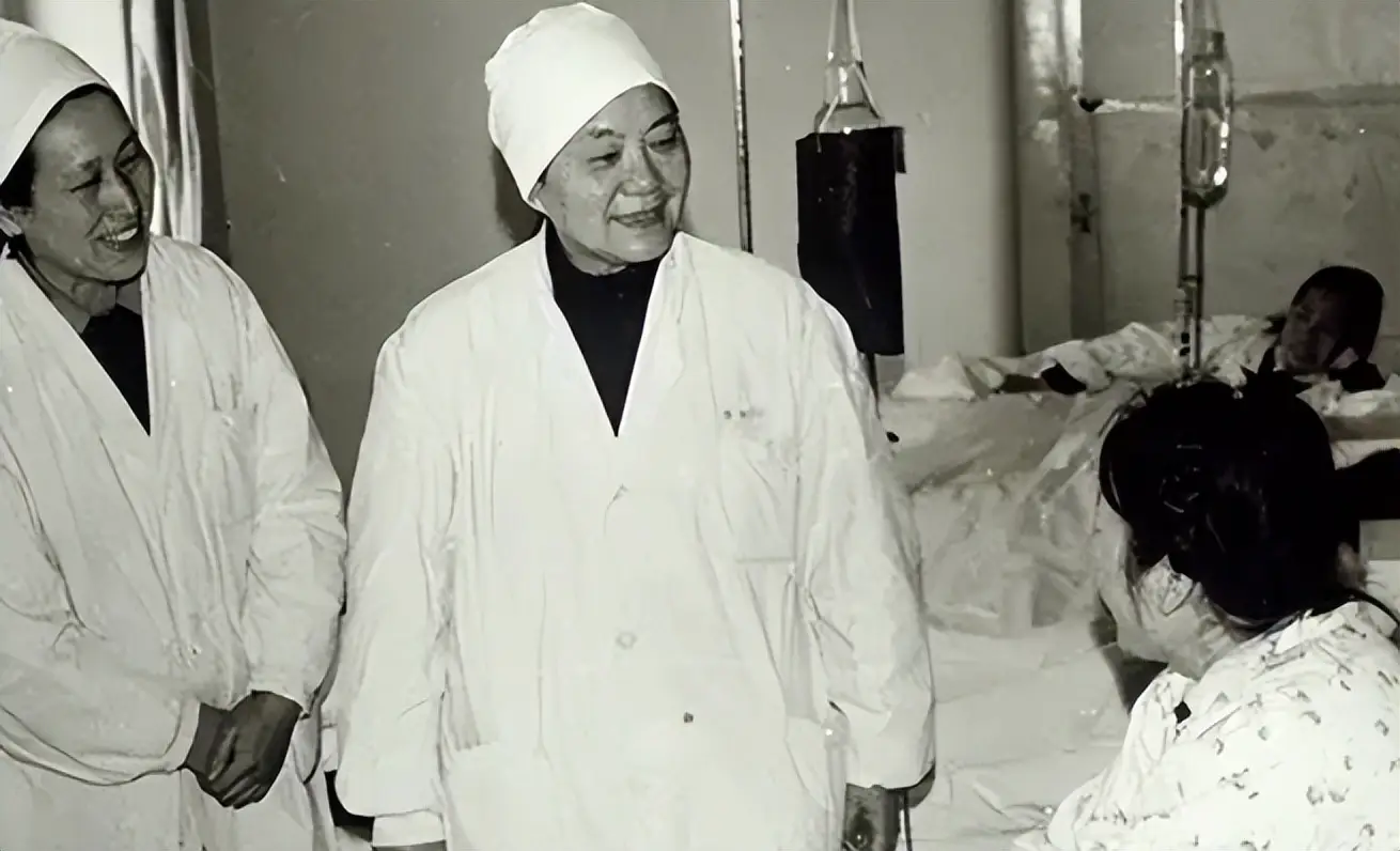 Bà đã giúp nhiều cặp vợ chồng hoàn thành ước nguyện có con.