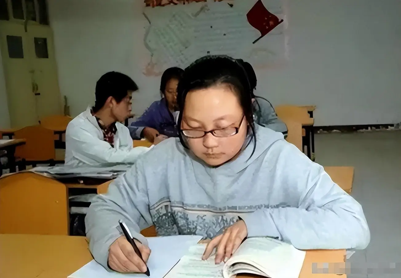 Cuộc sống hiện tại của amp;#34;em bé thụ tinh ống nghiệmamp;#34; chào đời 38 năm về trước khiến nhiều người bất ngờ - 9