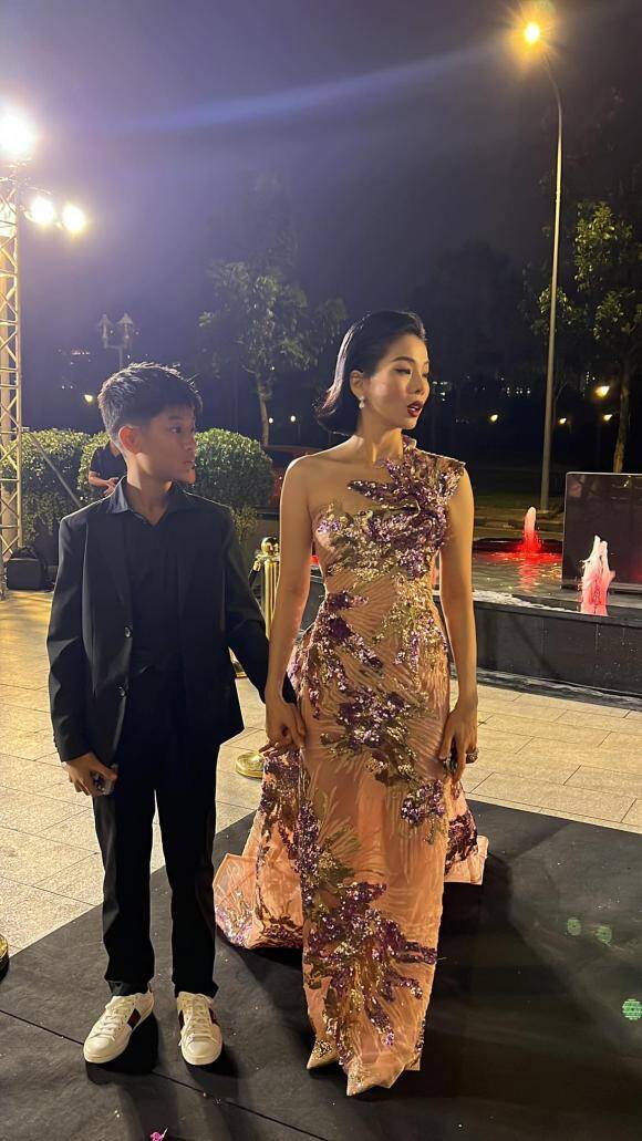 Con trai Lệ Quyên có cuộc sống mà nhiều người ghen tỵ.