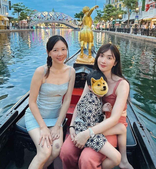 2 amp;#34;phụ nữamp;#34; Đài Loan từng đi du lịch Phú Quốc khiến dân mạng tò mò chuyện có con với nhau bằng phương pháp tự nhiên - 1