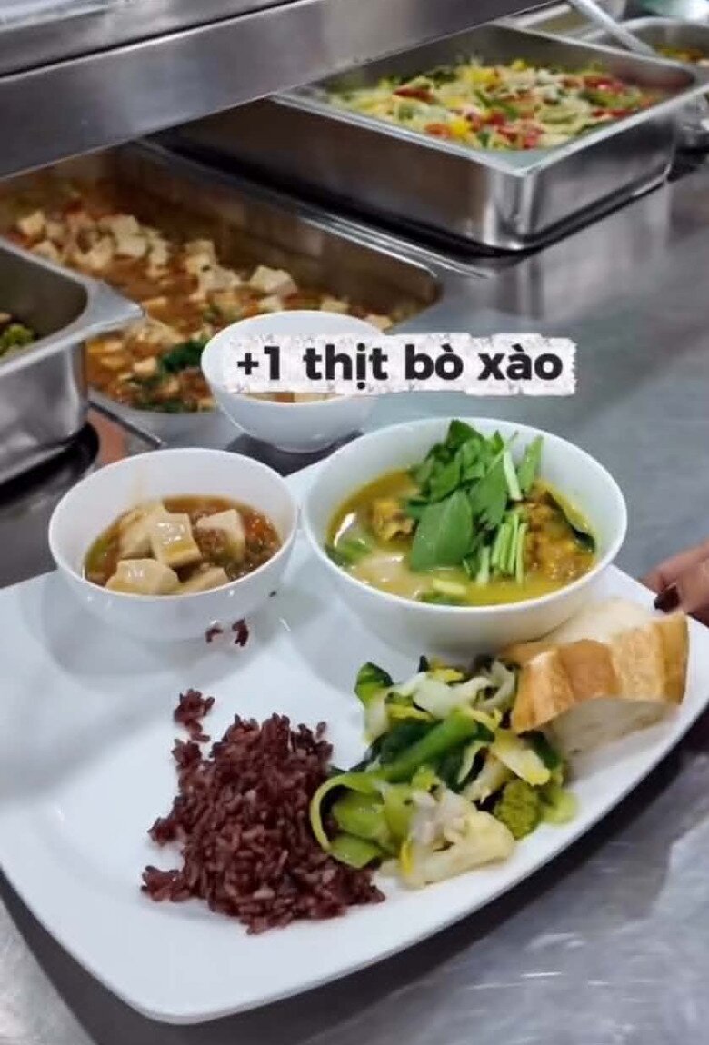 Các món ăn đa dạng và giàu dinh dưỡng.