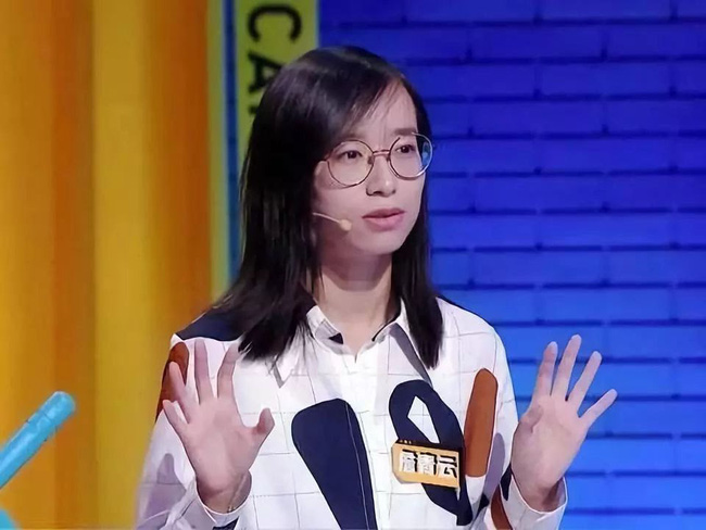 Thanh Vân xuất hiện trong một chương trình hùng biện nổi tiếng xứ Trung.
