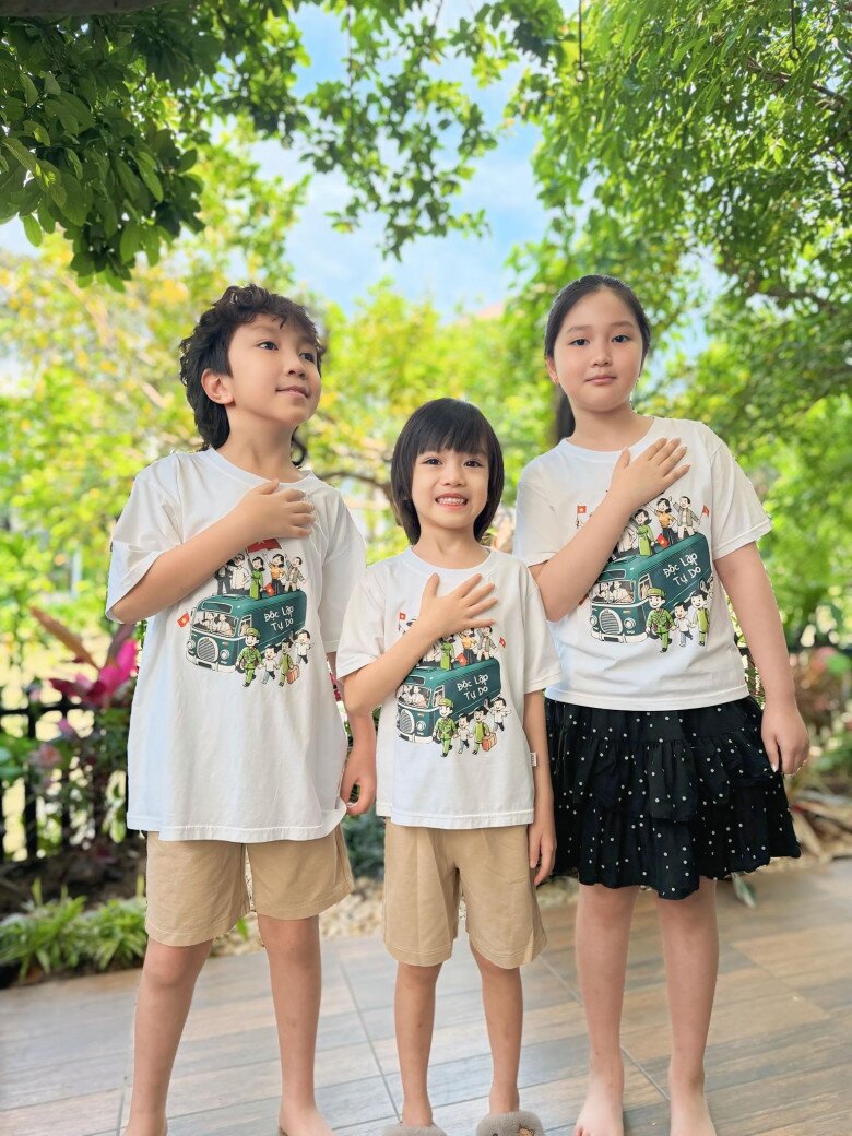 3 nhóc tỳ đáng yêu của vợ chồng Tuấn Hưng - Hương Baby.