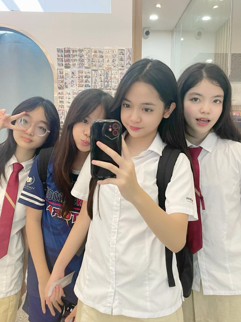 Con gái màn ảnh của Việt Anh được dự đoán amp;#34;sinh ra để làm Hoa hậuamp;#34;, dậy thì xinh đẹp, học trường quốc tế 100 triệu - 15