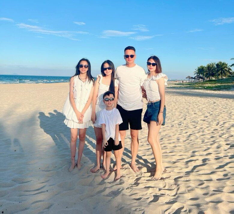 Con gái màn ảnh của Việt Anh được dự đoán amp;#34;sinh ra để làm Hoa hậuamp;#34;, dậy thì xinh đẹp, học trường quốc tế 100 triệu - 11