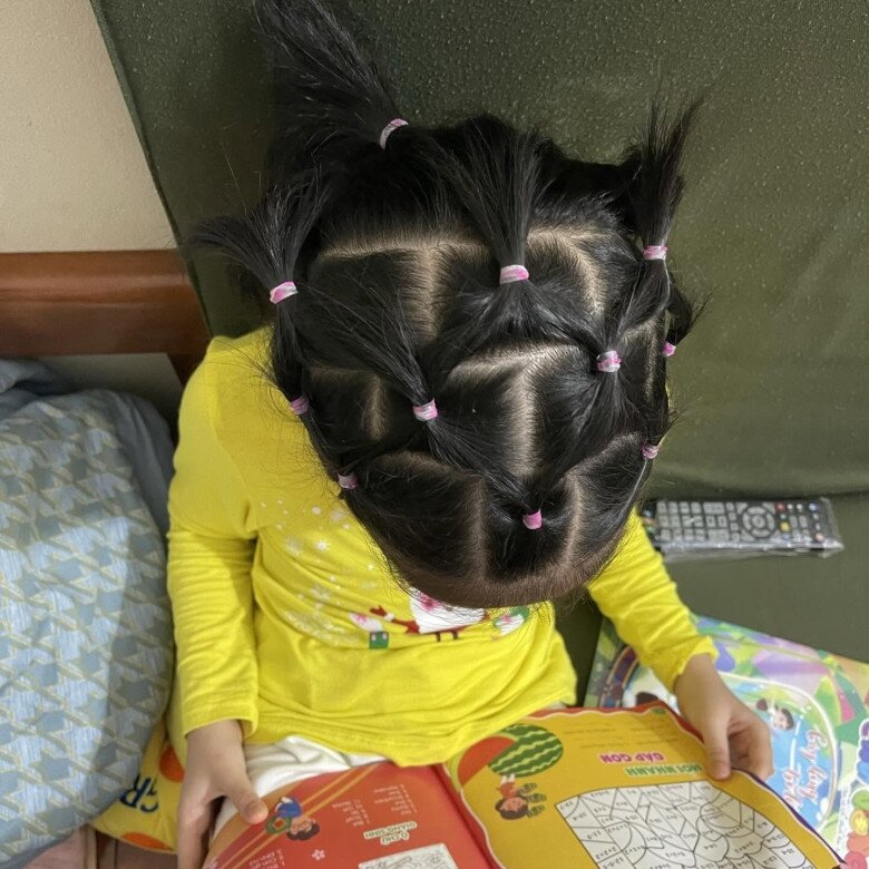 Tết tóc cũng đòi hỏi phải học giỏi hình học.