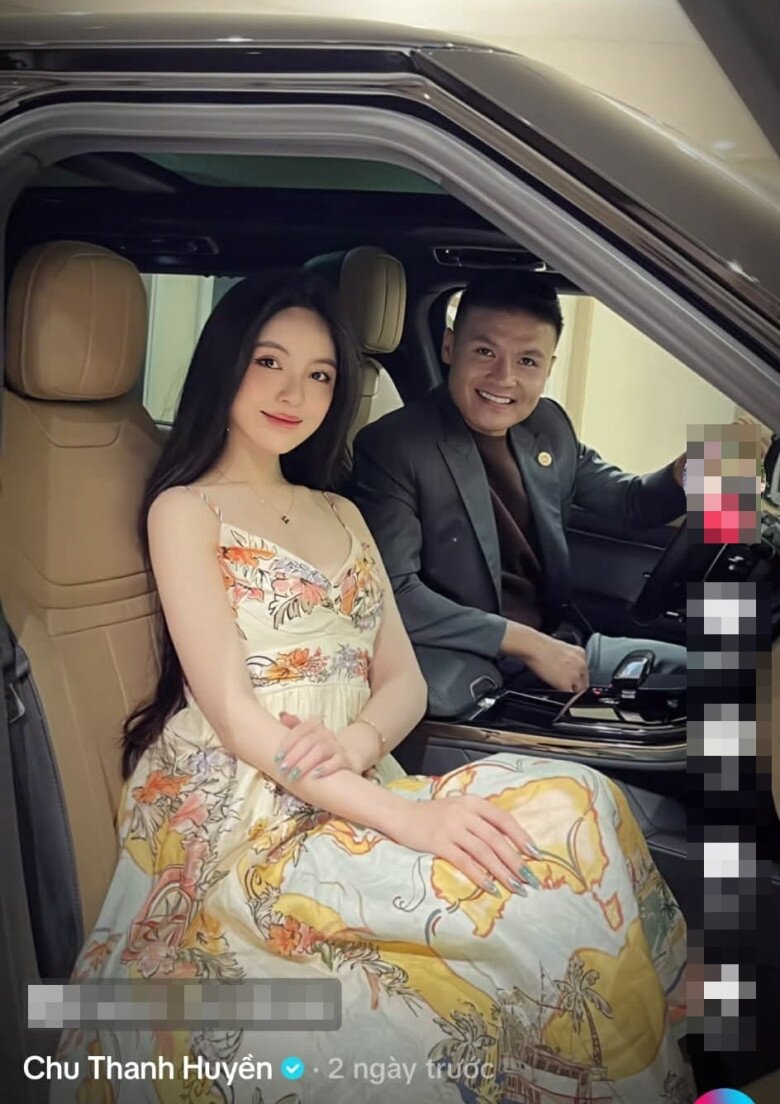 Ra đường lộng lẫy trên xe hơi 8 tỷ, Chu Thanh Huyền ở nhà chăm con trai Quang Hải với diện mạo khác hẳn - 1